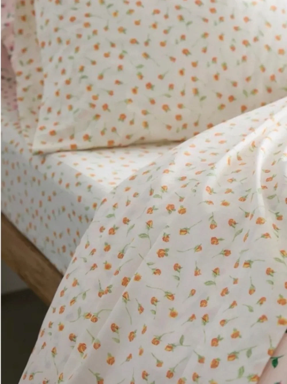 *RARE* Urban Outfitters Duvet&Pillowcases (2) - Rose Pink and Cream Print